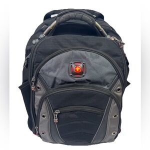 Swiss Gear Wenger Synergy 16" Laptop Backpack, Black/Gray 27305140 READ FLAWS